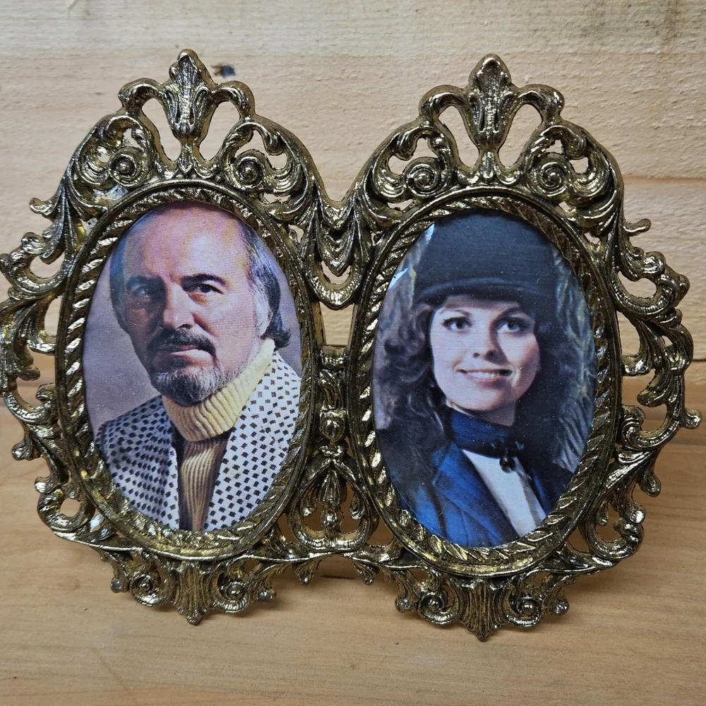 Elegant Gold Ornate Double Picture Frame - Picture 1 of 2